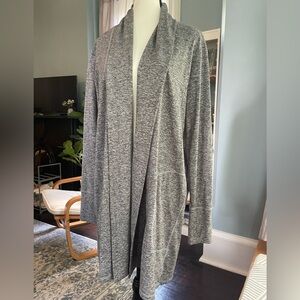 Eddie Bauer Women’s Long Gray Athleisure Cardigan | Size L